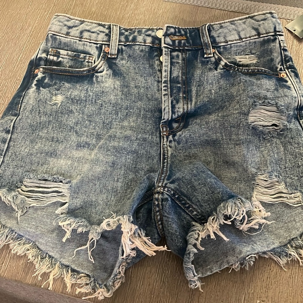 denim  distressed shorts